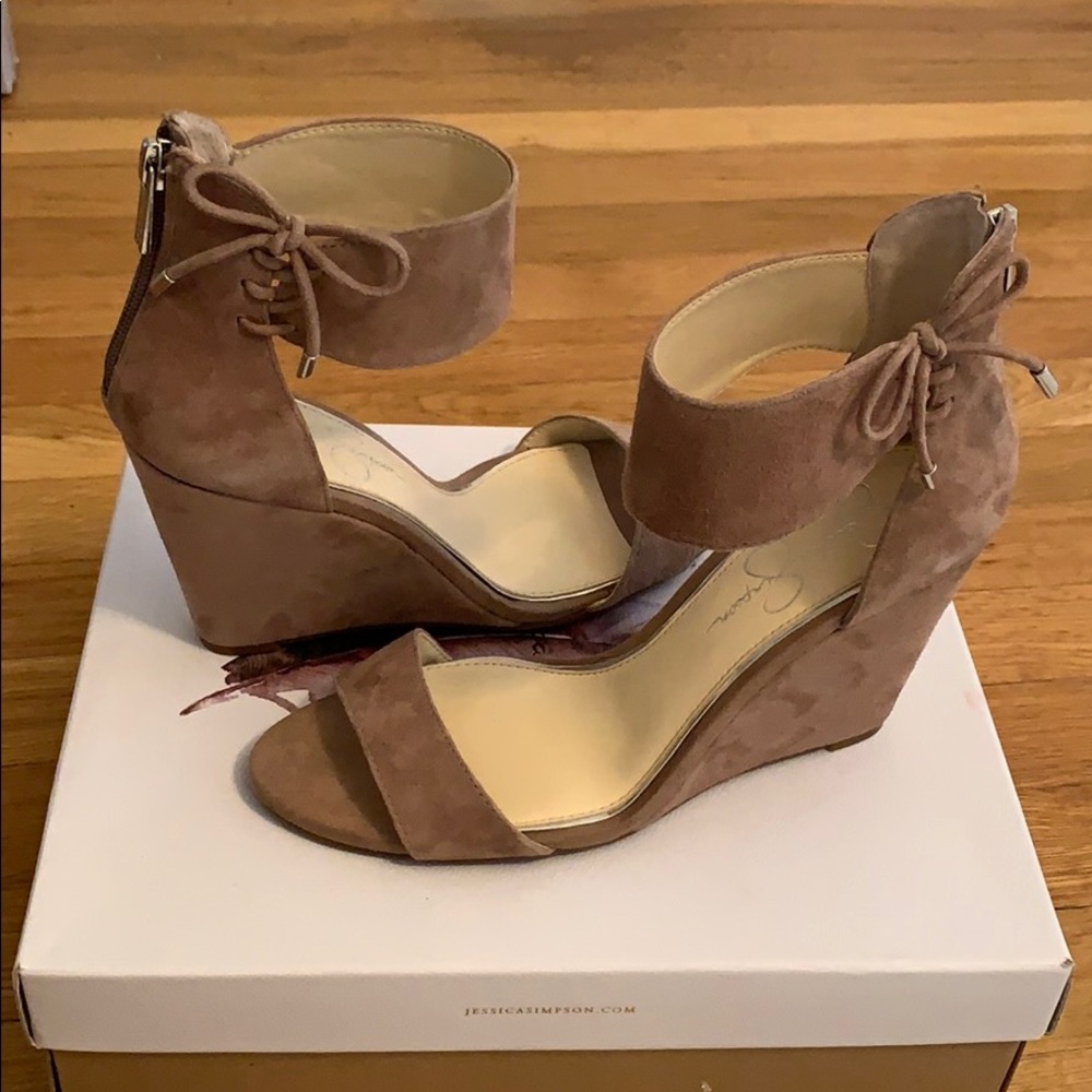 Brand new wedges